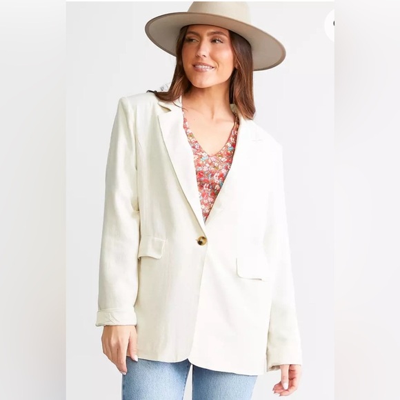 Beivy Brand Linen-Blend Cream Blazer Size: Large-New With Tags-from The Buckle - Picture 1 of 15